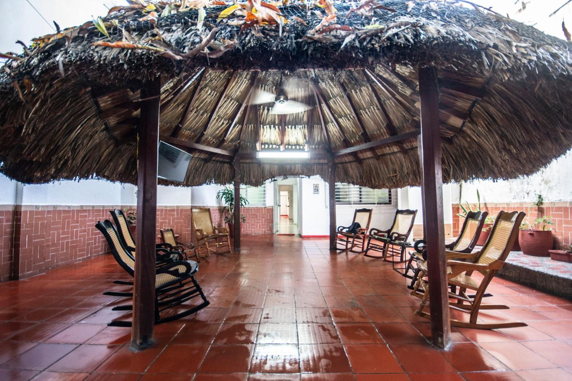 Casa La Nina Neyla Hotel 4*