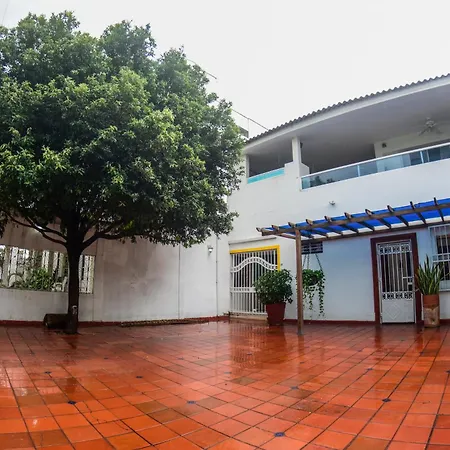 Hotel Casa La Nina Neyla 4*
